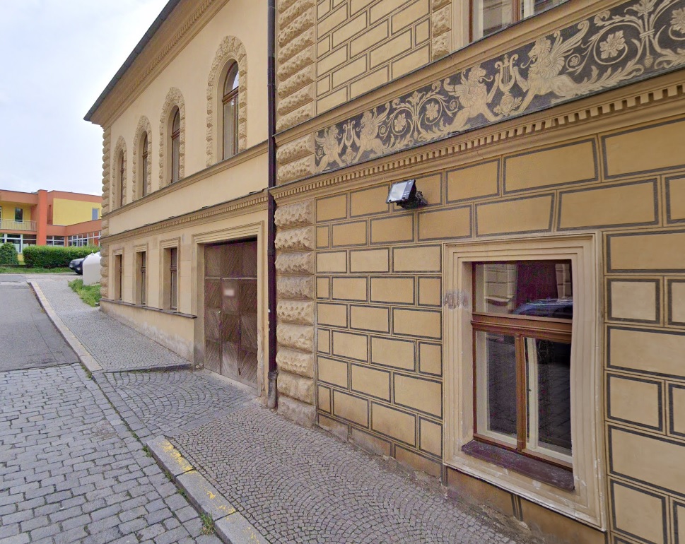 Pronájem nebytových prostor v čp. 560 v ulici Wilsonova, Slaný